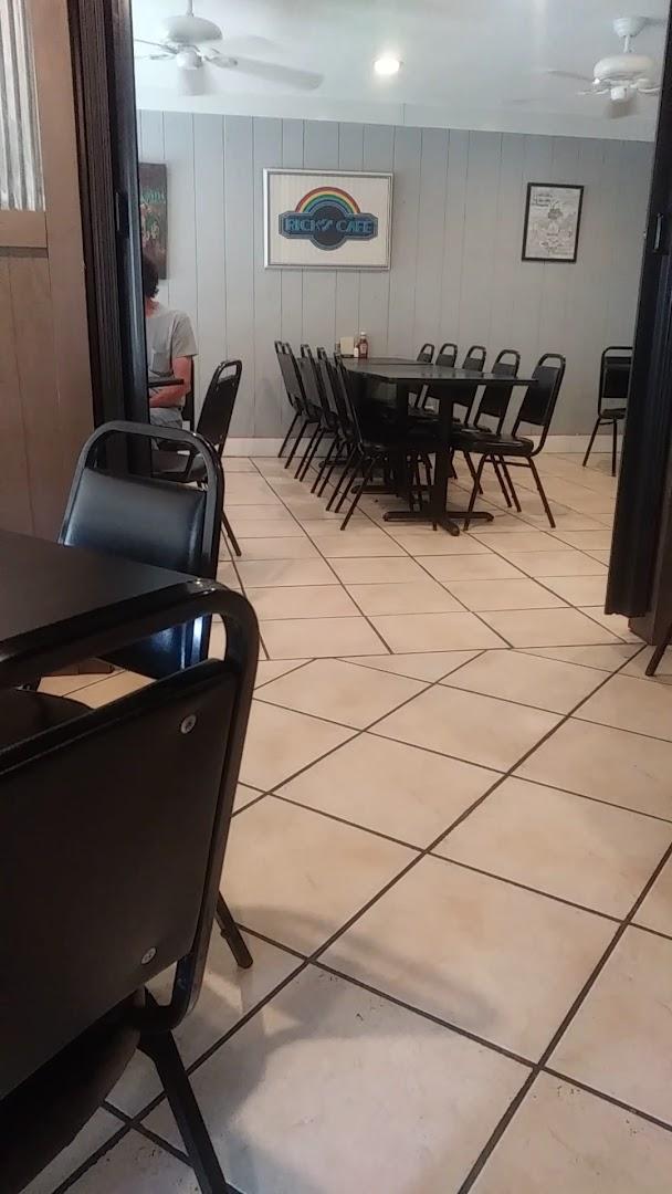 Rick's Crossroads Grill